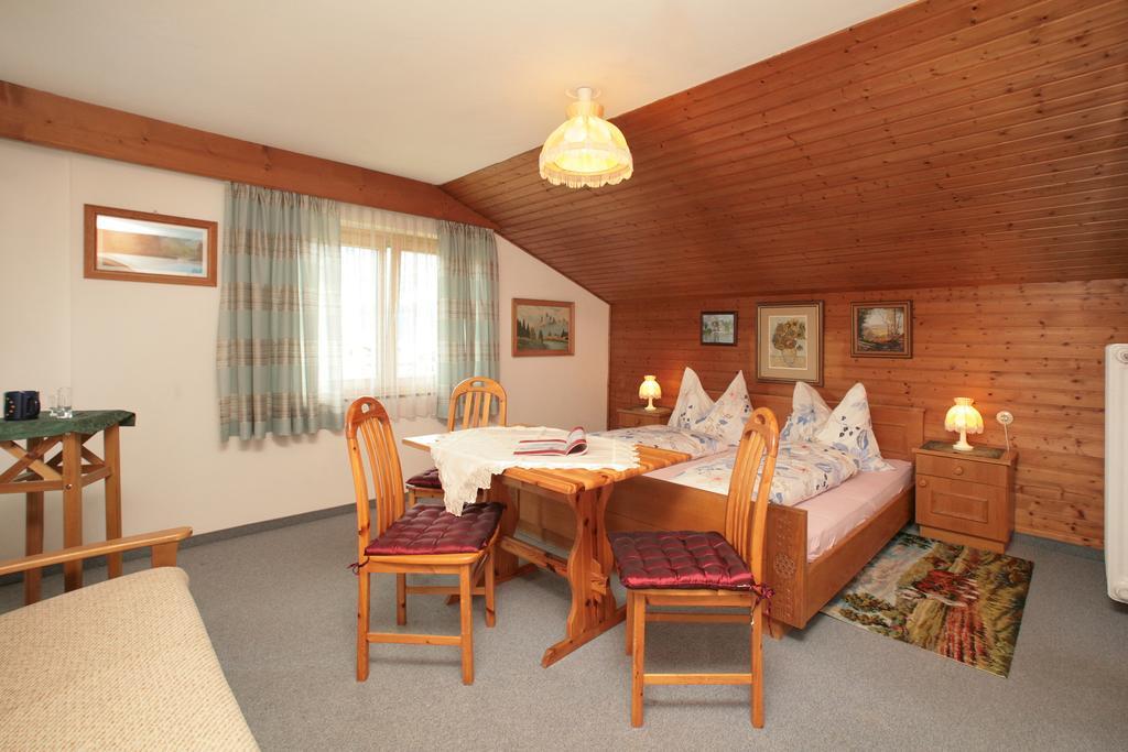 Pension Lacknerhof Piesendorf Eksteriør bilde